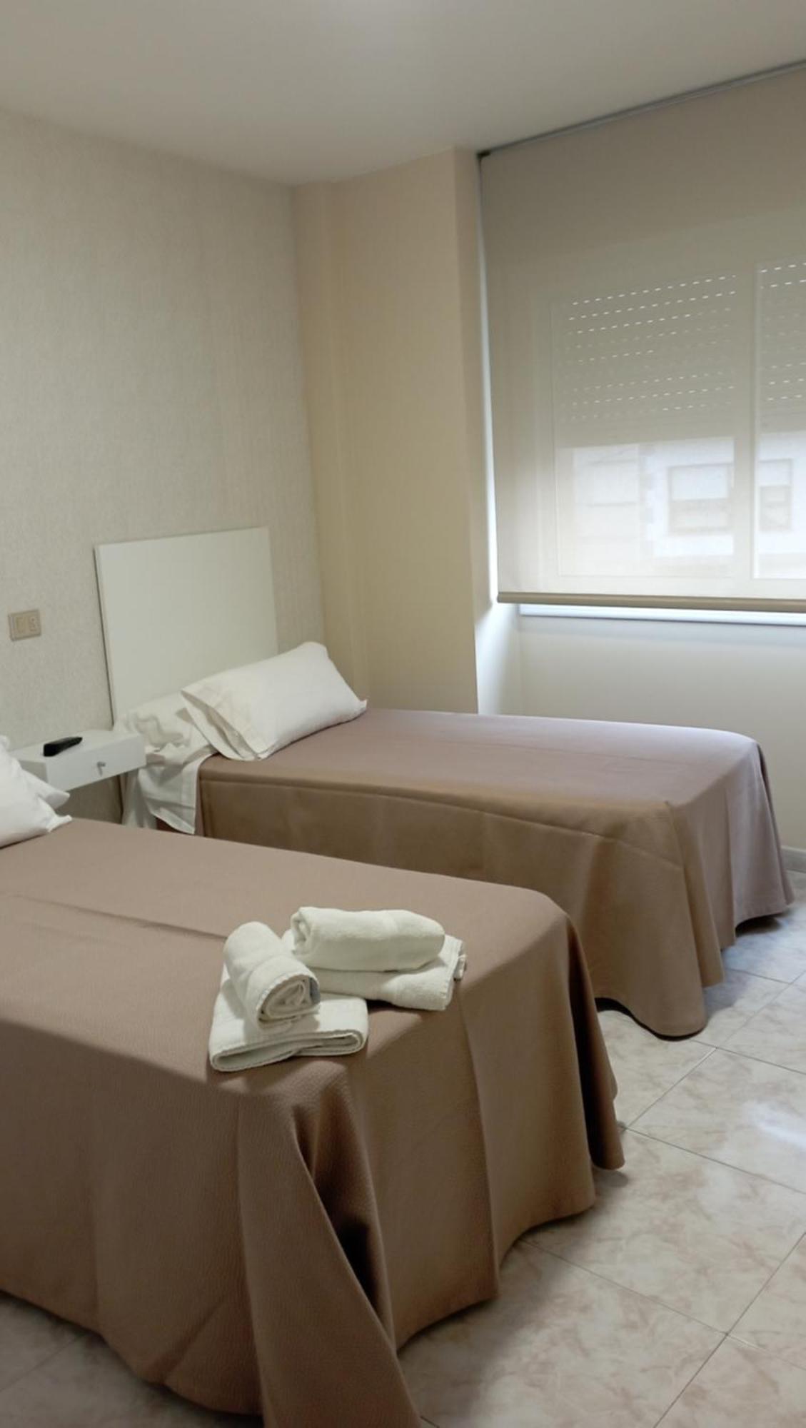 Apartamentos Dunamar Noalla  Екстер'єр фото